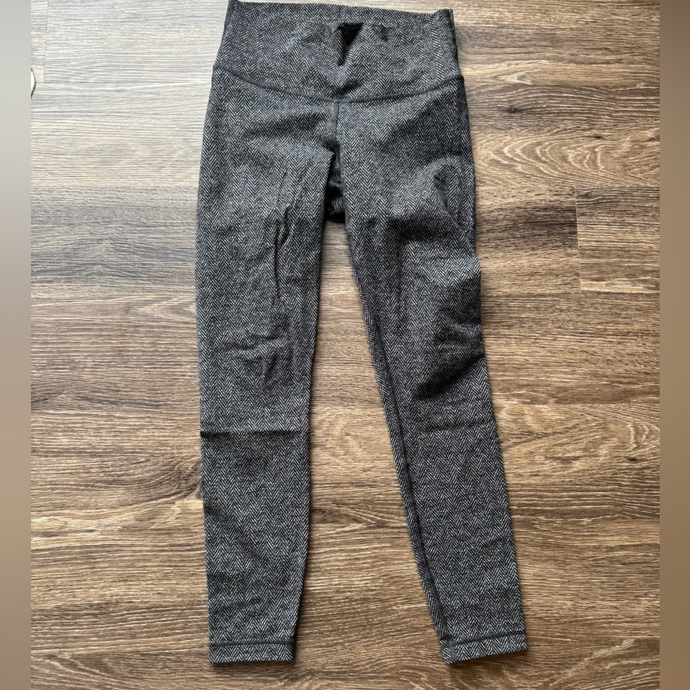 Lululemon Herringbone Leggings size 6